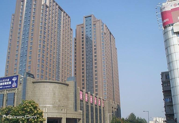武汉光谷创业街时代广场第 3 张图片