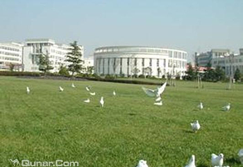 上海大学第 2 张图片