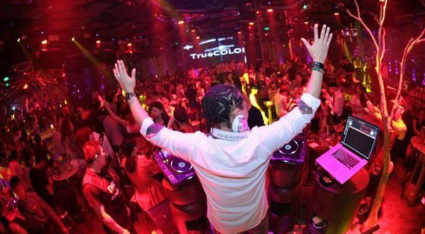 TrueCOLOR北京本色酒吧（工人体育场西北角）