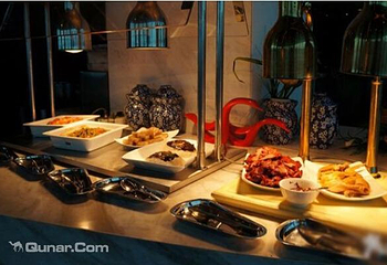 中茵皇冠假日酒店自助餐第 3 张图片