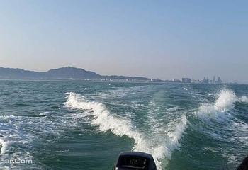 厦门跟浪者游艇俱乐部（海上看金门）第 9 张图片