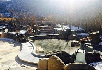 花溪沐枫雪温泉旅游度假区第 2 张图片