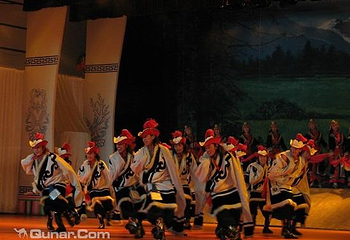 岷江源歌舞大剧院第 4 张图片