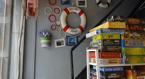 不见不散甜品桌游屋