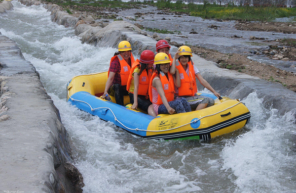 【华北第一漂】太原到庞泉沟漂流一日游【成人 06:30 不含餐】