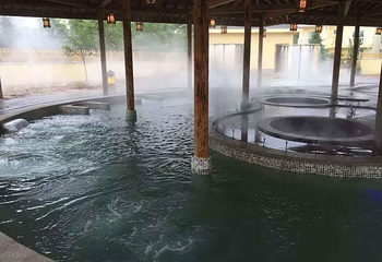 华山御温泉动感水上乐园第 6 张图片