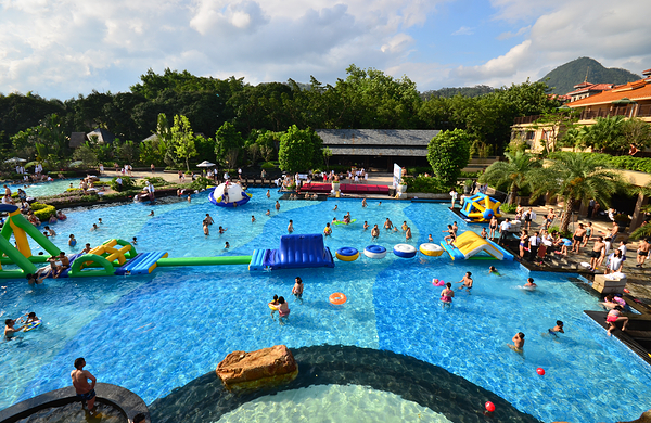 diy地带 宝桑园 罗浮山 飞霞山 广东第一峰温泉 广州海洋馆 英德奇洞