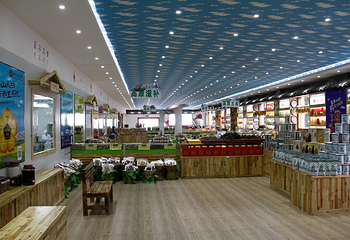 丽江“雪山农场”精品庄园第 1 张图片