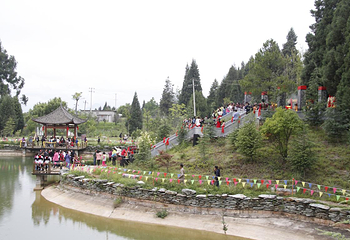 丽江“雪山农场”精品庄园第 2 张图片