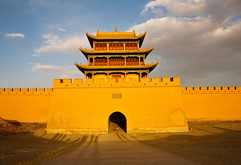 嘉峪关旅游集散中心第 1 张图片