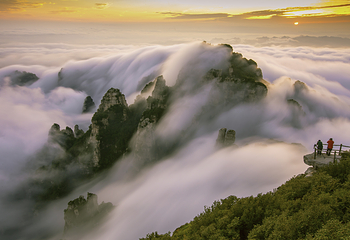 白石山世界地质公园第 48 张图片