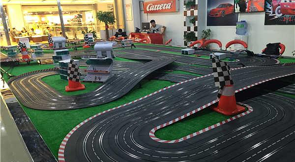 卡雷拉赛车（德思勤店）