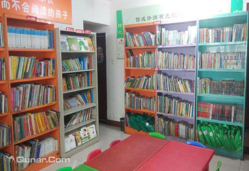万家宝儿童图书馆（棉纺路店）第 1 张图片