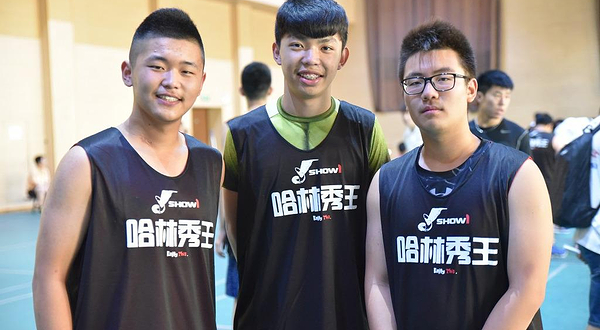 哈林秀王英语篮球训练营（朝阳体育中心）