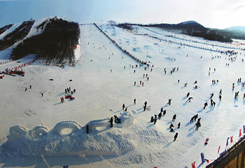 怪坡国际滑雪场第 15 张图片