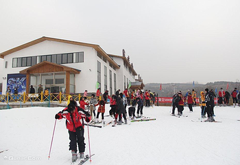 五莲山滑雪场第 11 张图片