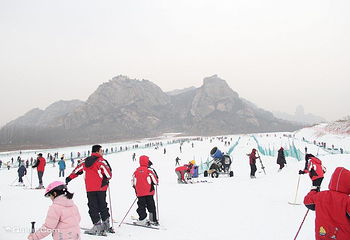 五莲山滑雪场第 12 张图片