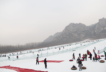 五莲山滑雪场第 10 张图片