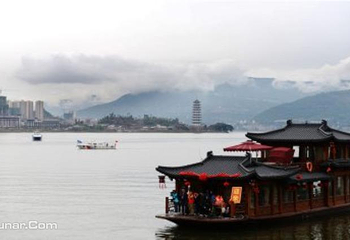 汉丰湖旅游度假区第 3 张图片
