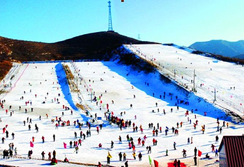 西柏坡温泉滑雪场第 2 张图片