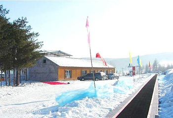 八面通信飞滑雪场第 2 张图片
