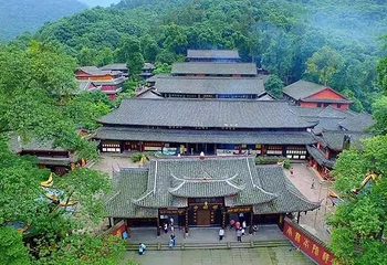 直升机观光飞行·空中瞰峨眉第 5 张图片