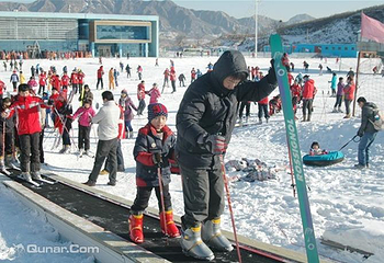 西柏坡温泉滑雪场第 4 张图片