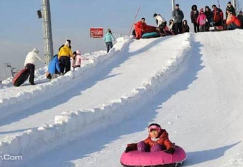 中国尚义首届国际冰雪漂移嘉年华第 2 张图片