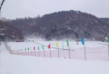 大湾滑雪场第 5 张图片