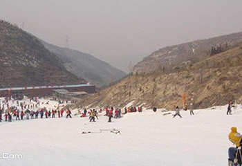 蟠龙山滑雪场第 2 张图片