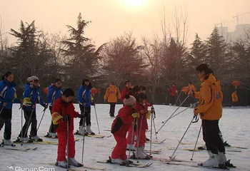 富华滑雪场第 4 张图片