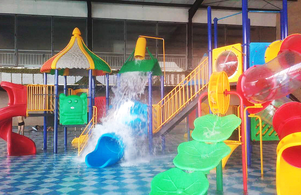 20元享原价30元芳草园温泉门票一张