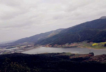 梅岭国家级风景名胜区第 3 张图片