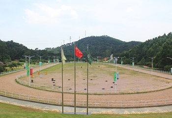 御盛国际马术庄园第 6 张图片