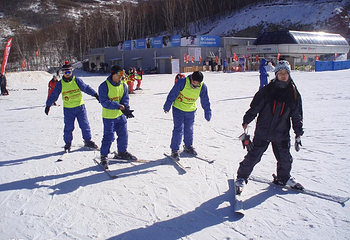 秦皇古道滑雪场第 5 张图片