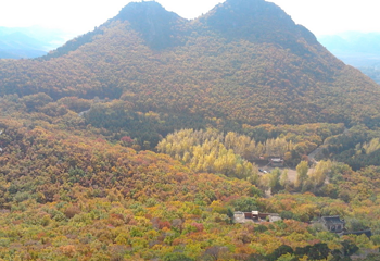 辽宁喀左龙凤山风景区第 8 张图片