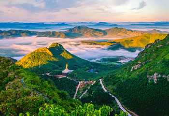 辽宁喀左龙凤山风景区第 3 张图片