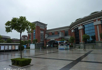 华东政法大学（松江校区）第 5 张图片