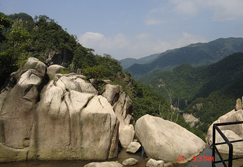 龙穿峡景区第 13 张图片