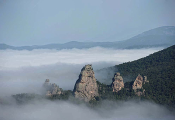 喇嘛山第 4 张图片
