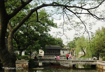 吟苑公园第 5 张图片