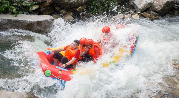 大秦漂流（耿峪峡谷漂流）
