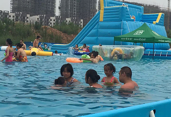 东岭滑雪度假村水上乐园第 3 张图片