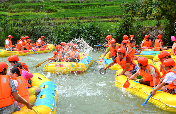 师宗凤凰谷漂流学生票(须携带学生证)