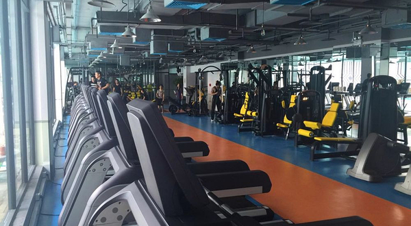 汉唐会游泳健身