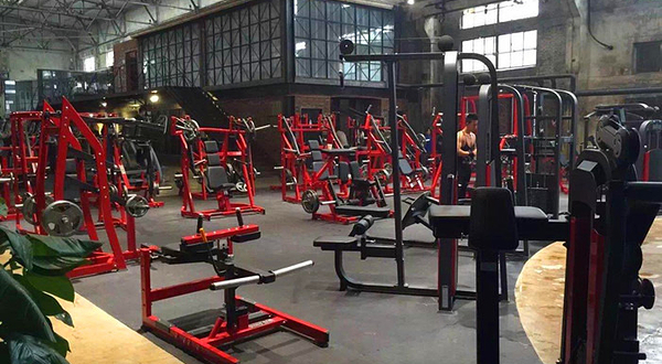 多吉吉姆健身游泳馆