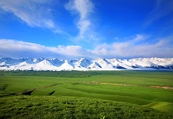 那拉提旅游风景区第 6 张图片