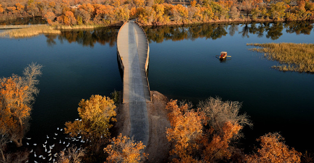 包含景点: 巴楚县红海湾景区 去哪儿价                  暂无
