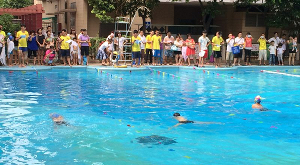 愉景南苑游泳池