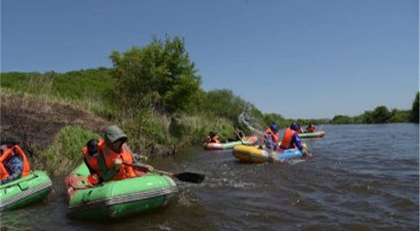 长白山古洞河漂流